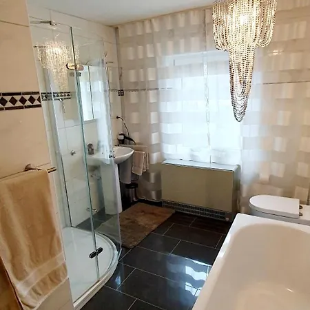 Romantico One Apartment *