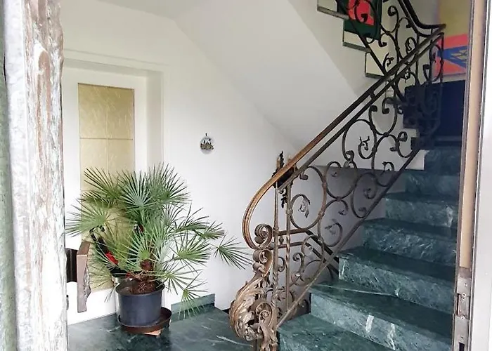 Romantico One Apartment